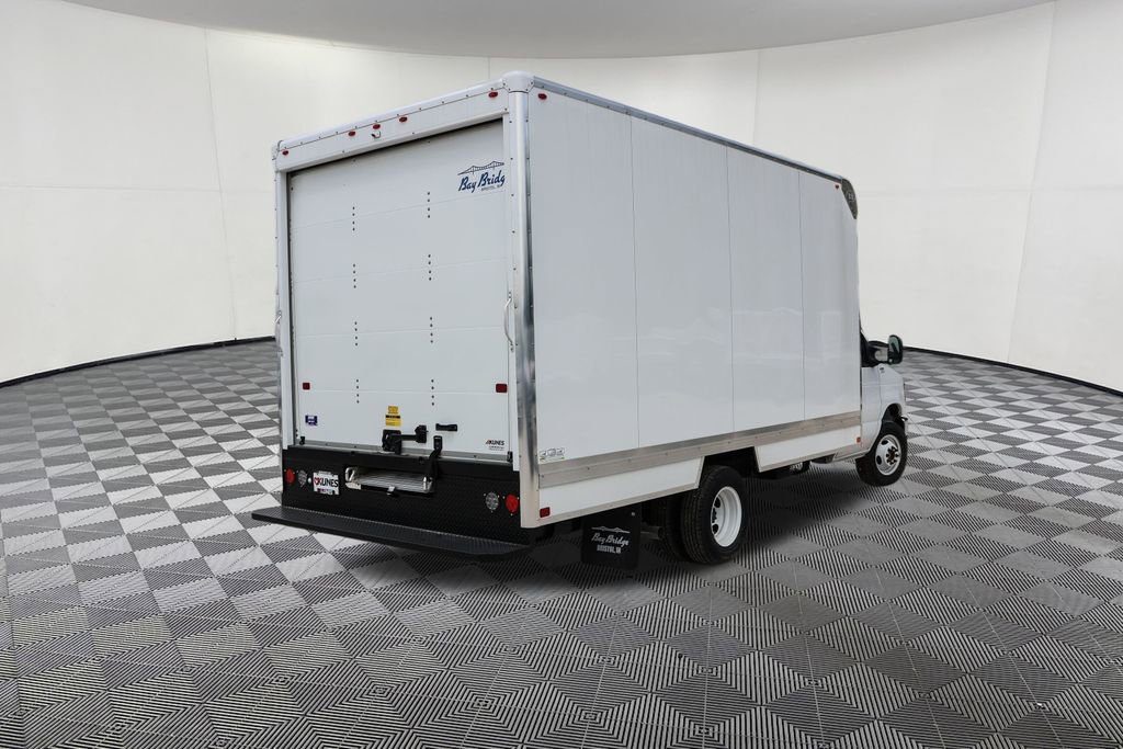 New 2026 Ford E-350 and Econoline 350 Super Duty w/ Ambulance Prep Package RWD image 4