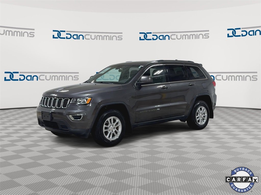 Used 2019 Jeep Grand Cherokee Laredo image 4
