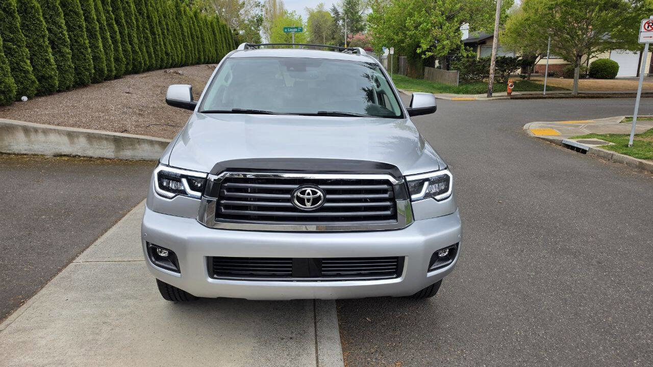 Used 2020 Toyota Sequoia SR5 w/ Premium Package AWD/4WD image 2