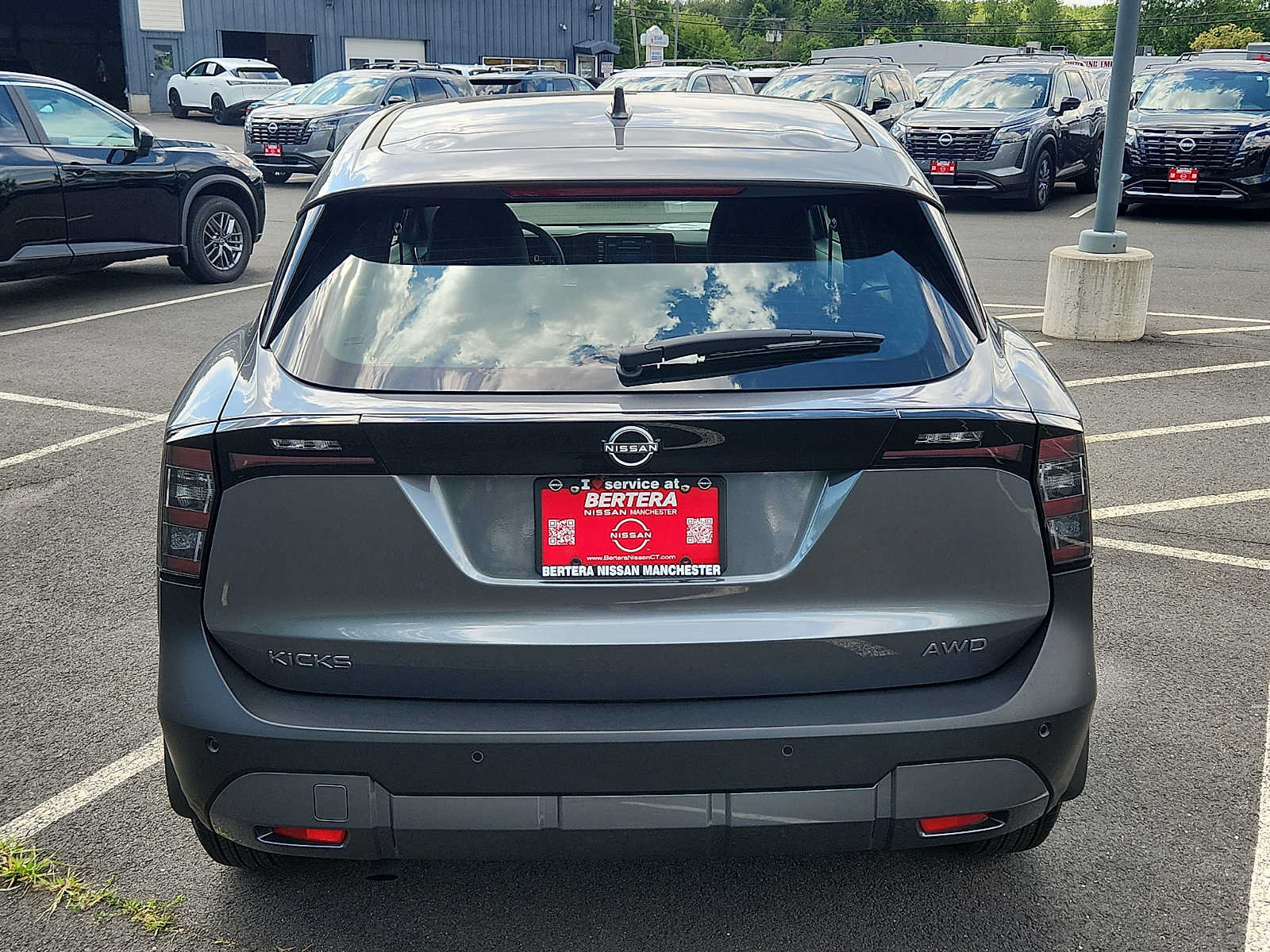 Certified 2025 Nissan Kicks S AWD/4WD image 5