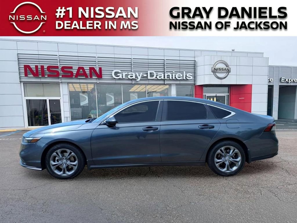 Used 2024 Honda Accord EX image 4