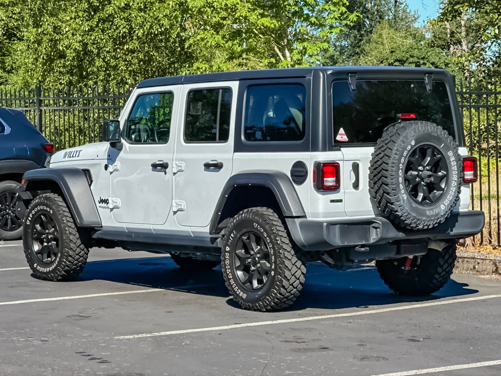 Used 2022 Jeep Wrangler Unlimited Sport AWD/4WD image 5