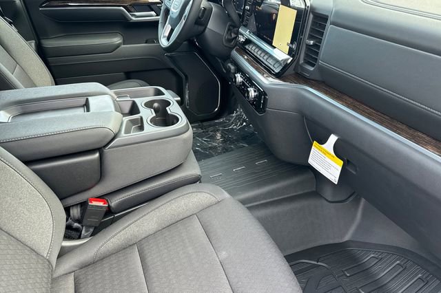 New 2026 GMC Sierra 1500 SLE AWD/4WD image 17