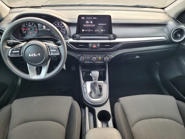 Used 2024 Kia Forte LXS image 9