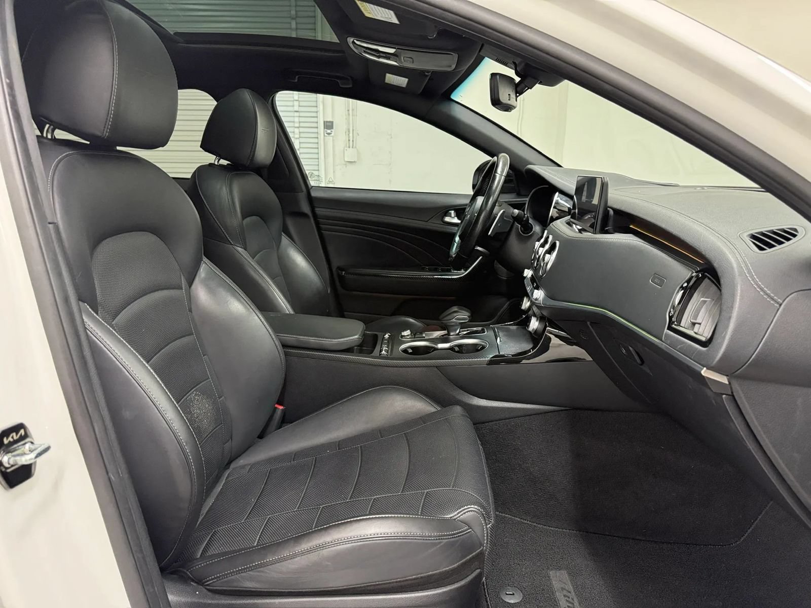 Used 2022 Kia Stinger GT2 w/ Scorpion Package RWD image 12