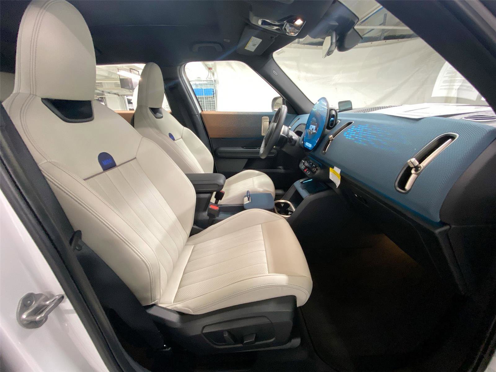 Certified 2025 MINI Cooper Countryman S image 30