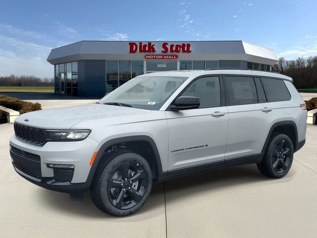 New 2025 Jeep Grand Cherokee L Limited w/ Black Appearance Package image 2