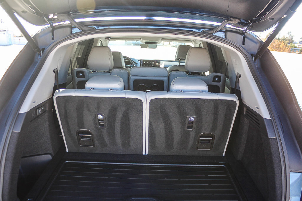 Used 2026 Acura MDX w/ Technology Package FWD image 26