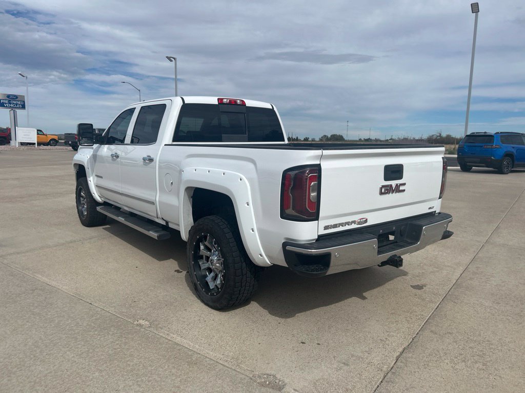 Used 2018 GMC Sierra 1500 SLT AWD/4WD image 3