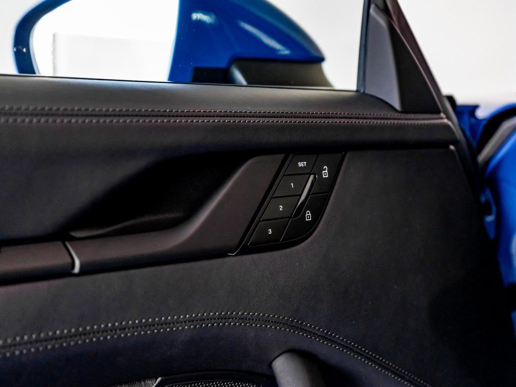 New 2026 Porsche 911 Carrera image 13