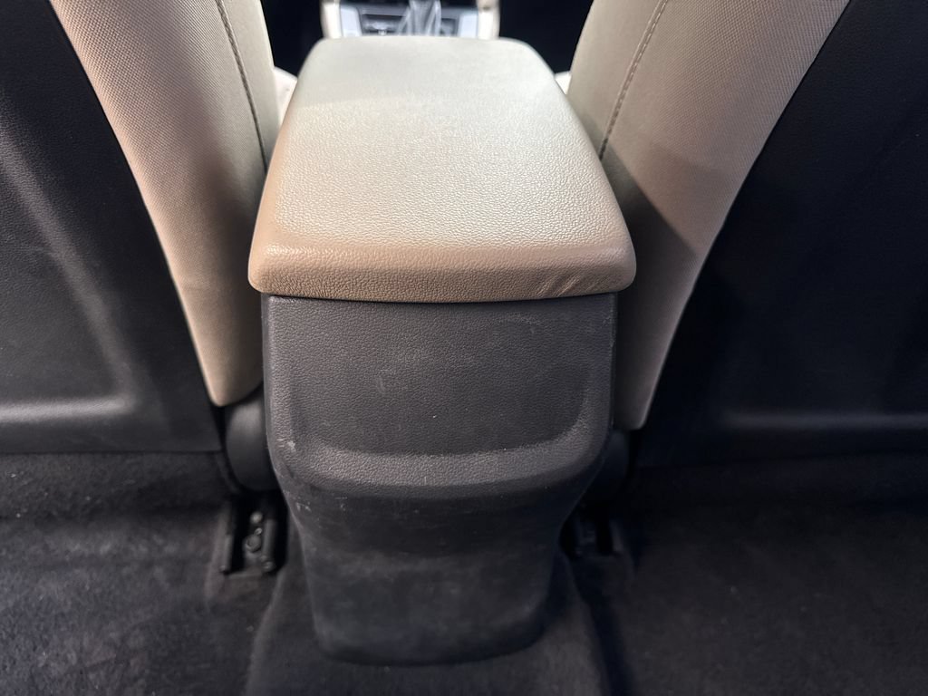 Used 2019 Hyundai Elantra SE FWD image 57