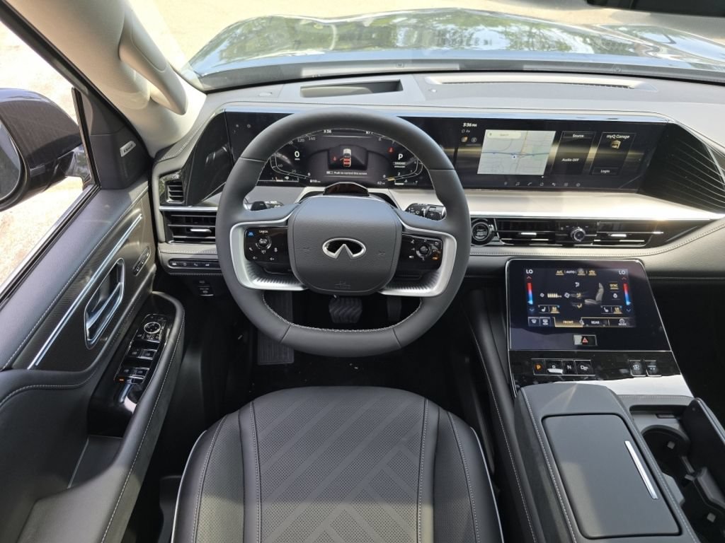 Certified 2025 INFINITI QX80 Luxe w/ Cargo Package RWD image 31