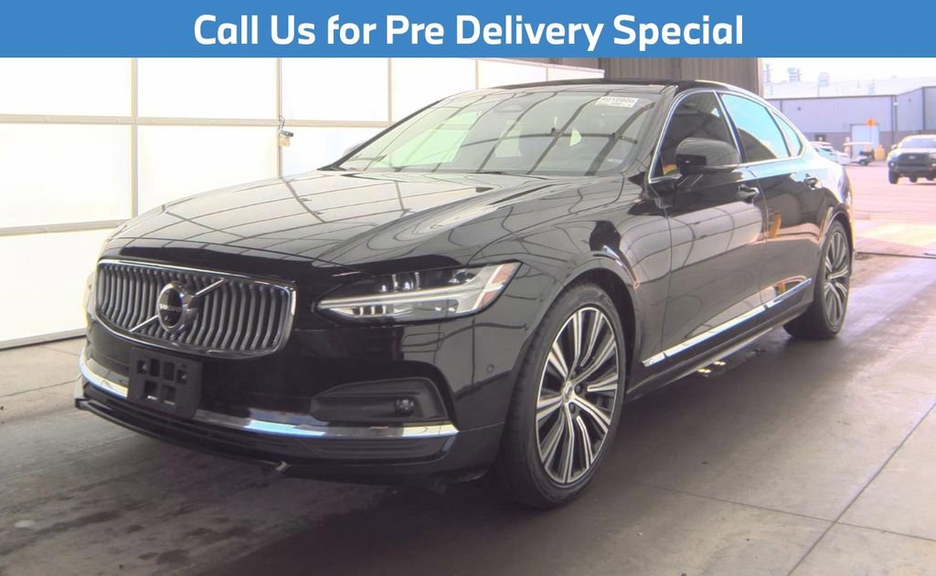 Used 2023 Volvo S90 B6 Plus image 1