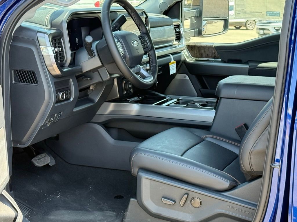 New 2026 Ford F250 4x4 Crew Cab Super Duty image 5