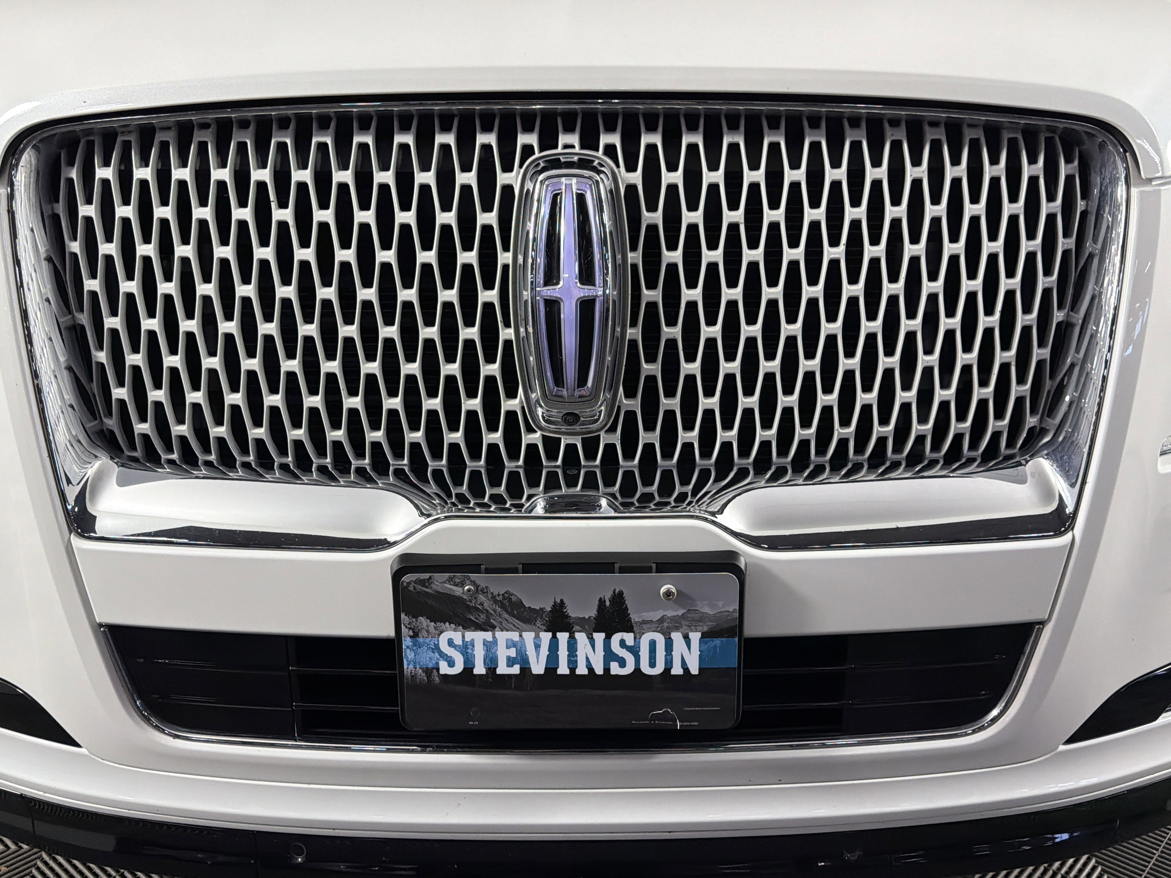 Used 2024 Lincoln Navigator Reserve image 38