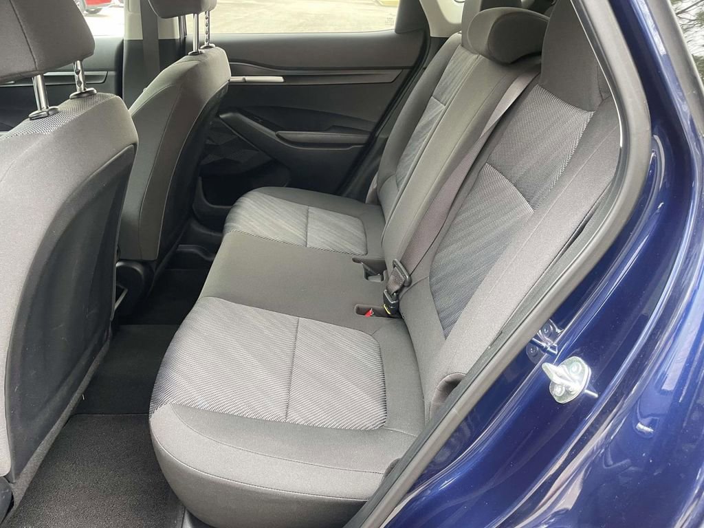 Used 2025 Kia Seltos LX image 10