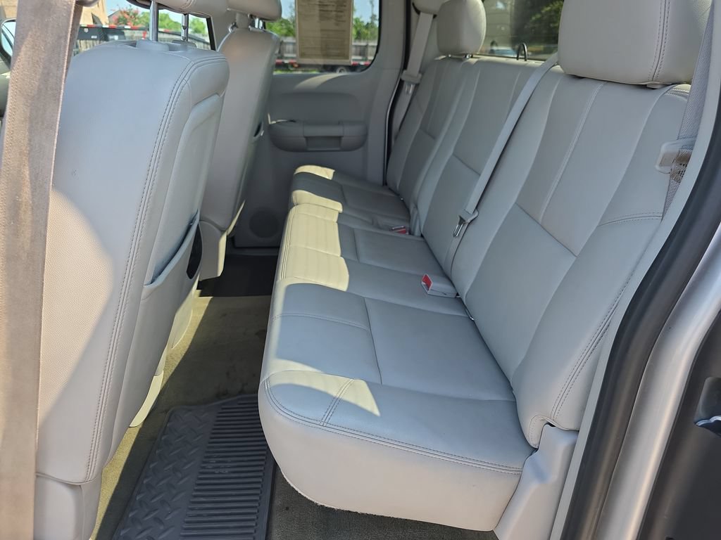 Used 2011 GMC Sierra 1500 SLT RWD image 29