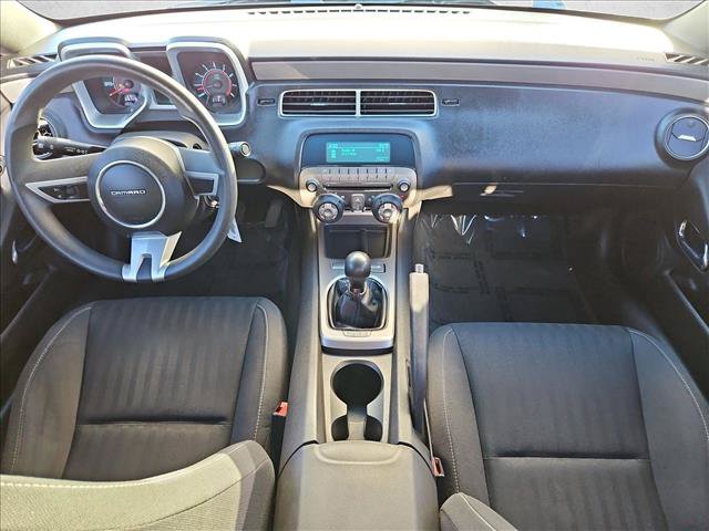 Used 2011 Chevrolet Camaro LS RWD image 21