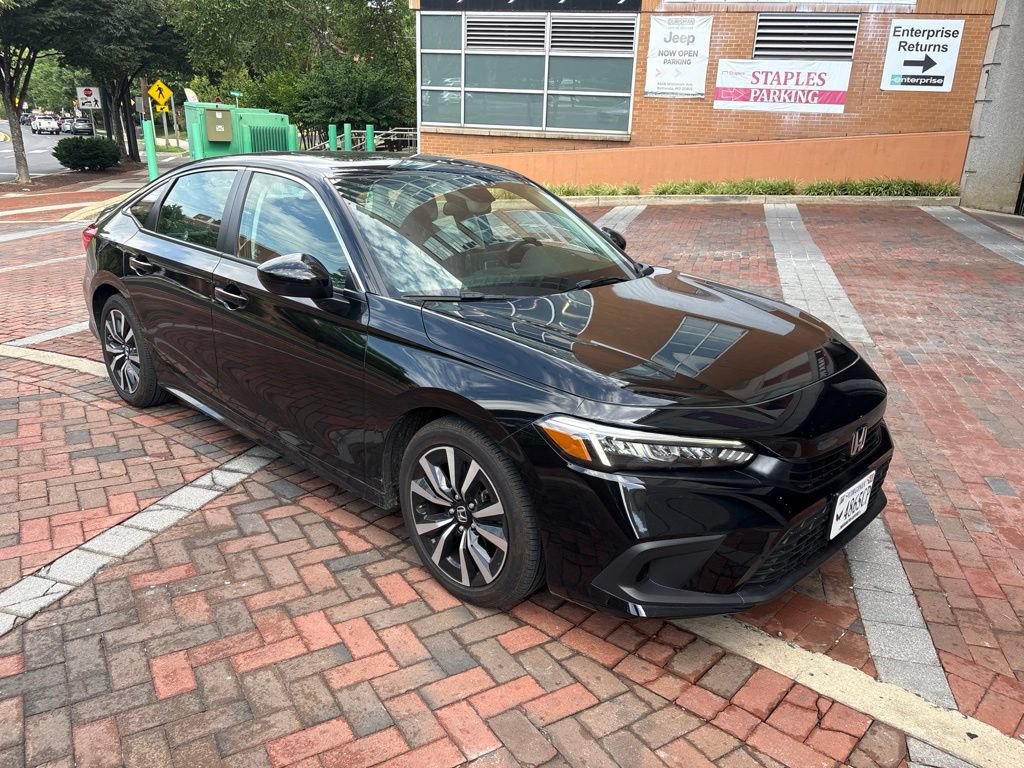 Used 2023 Honda Civic EX image 1