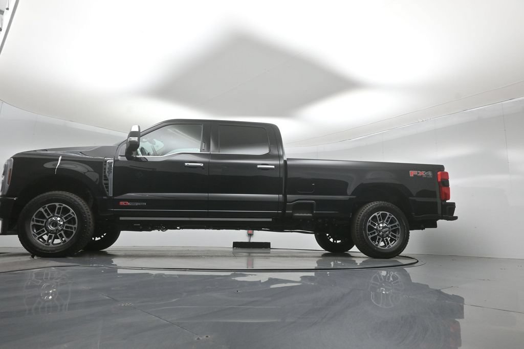 New 2026 Ford F350 Platinum w/ Platinum Plus Package AWD/4WD image 7