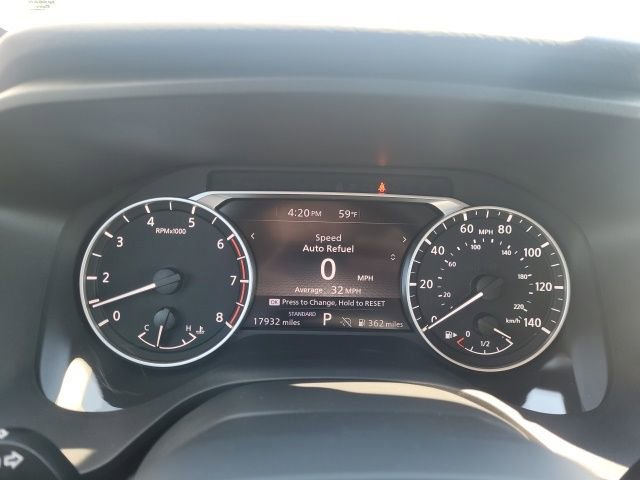 Used 2025 Nissan Rogue SV w/ SV Premium Package image 15