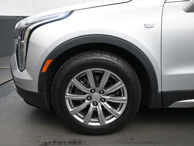 Used 2022 Cadillac XT4 Premium Luxury w/ Safety Alert Package image 9