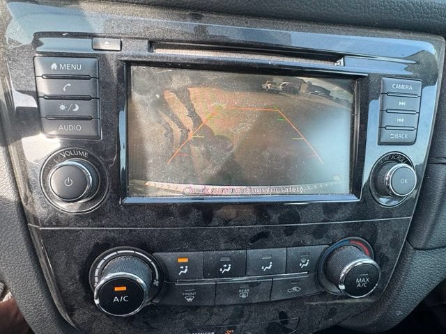 Used 2018 Nissan Rogue S AWD/4WD image 13