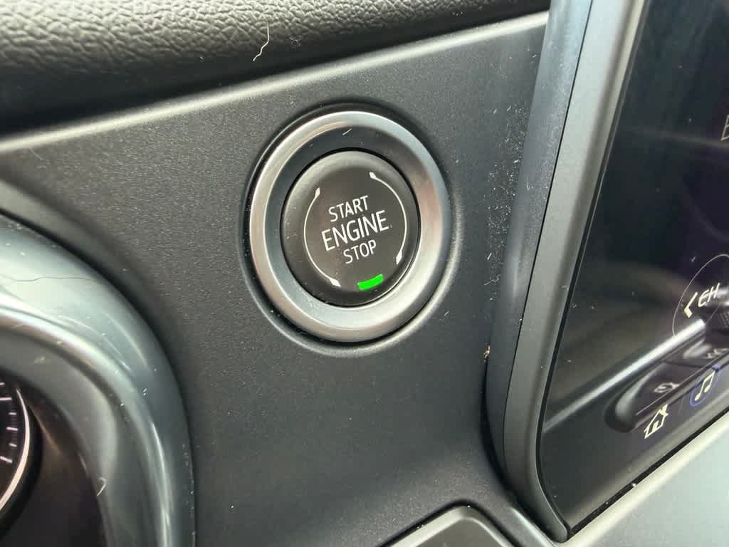 Certified 2024 Chevrolet Blazer LT w/ Midnight/Sport Edition AWD/4WD image 27