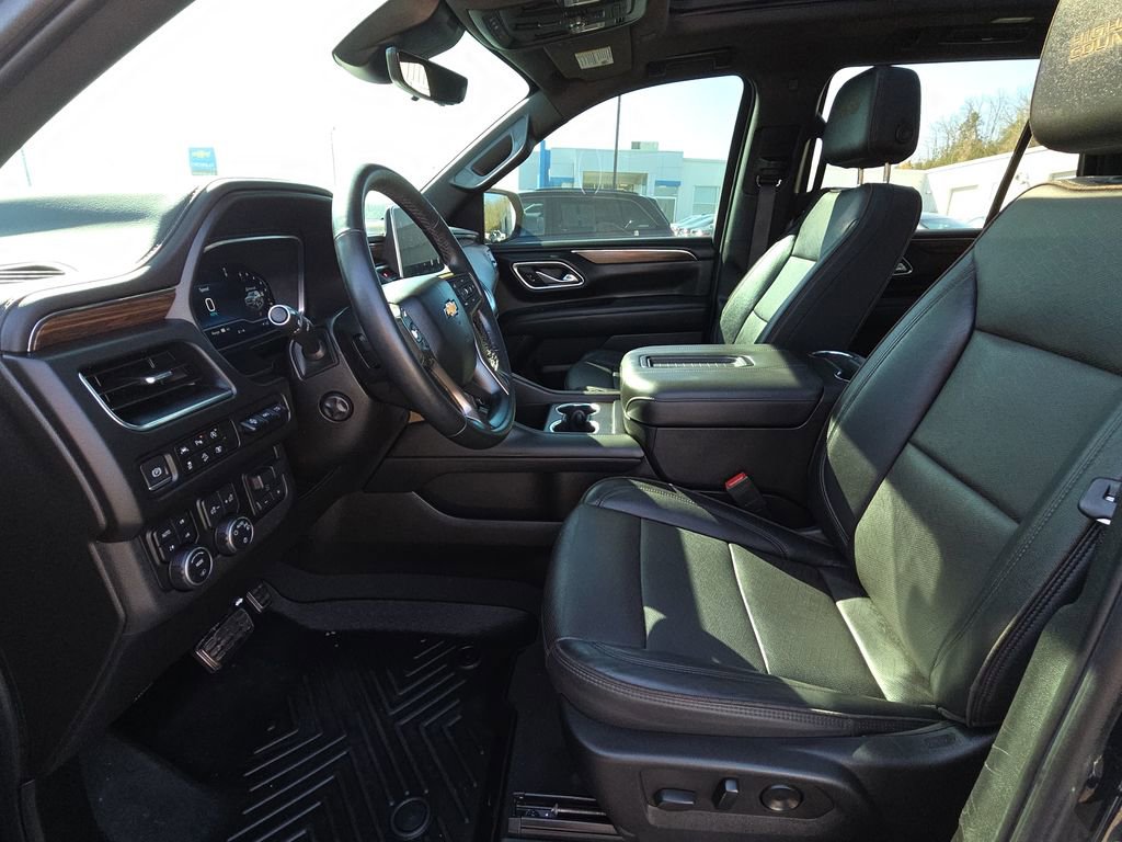 Used 2023 Chevrolet Tahoe High Country image 15