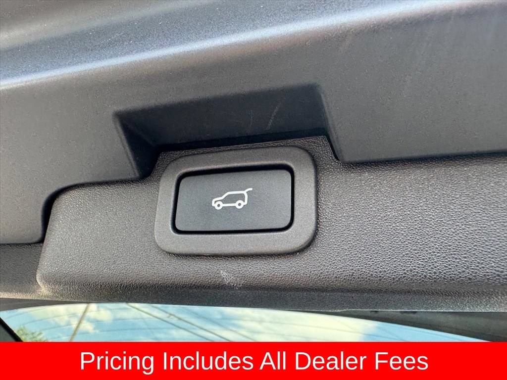 Used 2020 Land Rover Discovery HSE Luxury AWD/4WD image 11