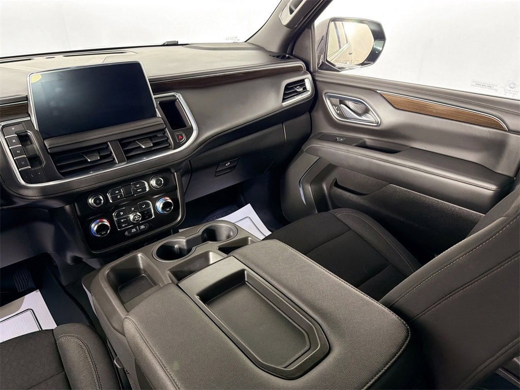 Used 2022 GMC Yukon XL SLE image 20