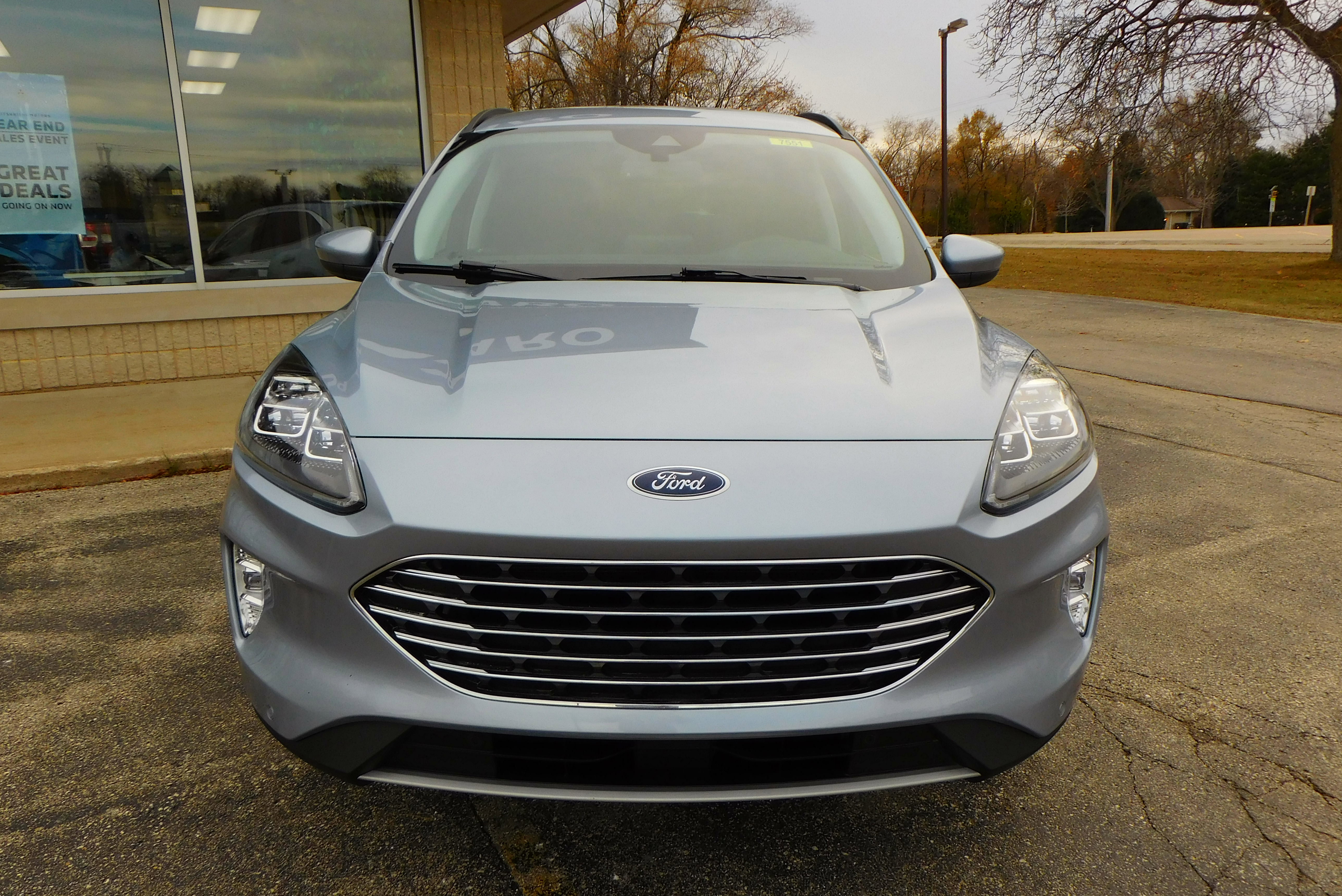 Used 2022 Ford Escape Titanium image 8