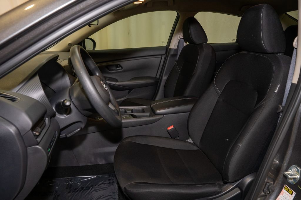 Certified 2025 Nissan Sentra S image 9