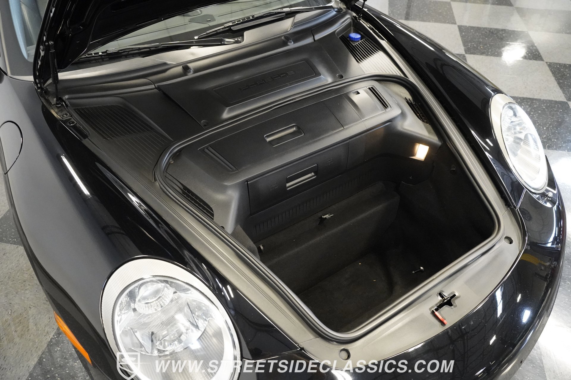 Used 2005 Porsche 911 Carrera image 15