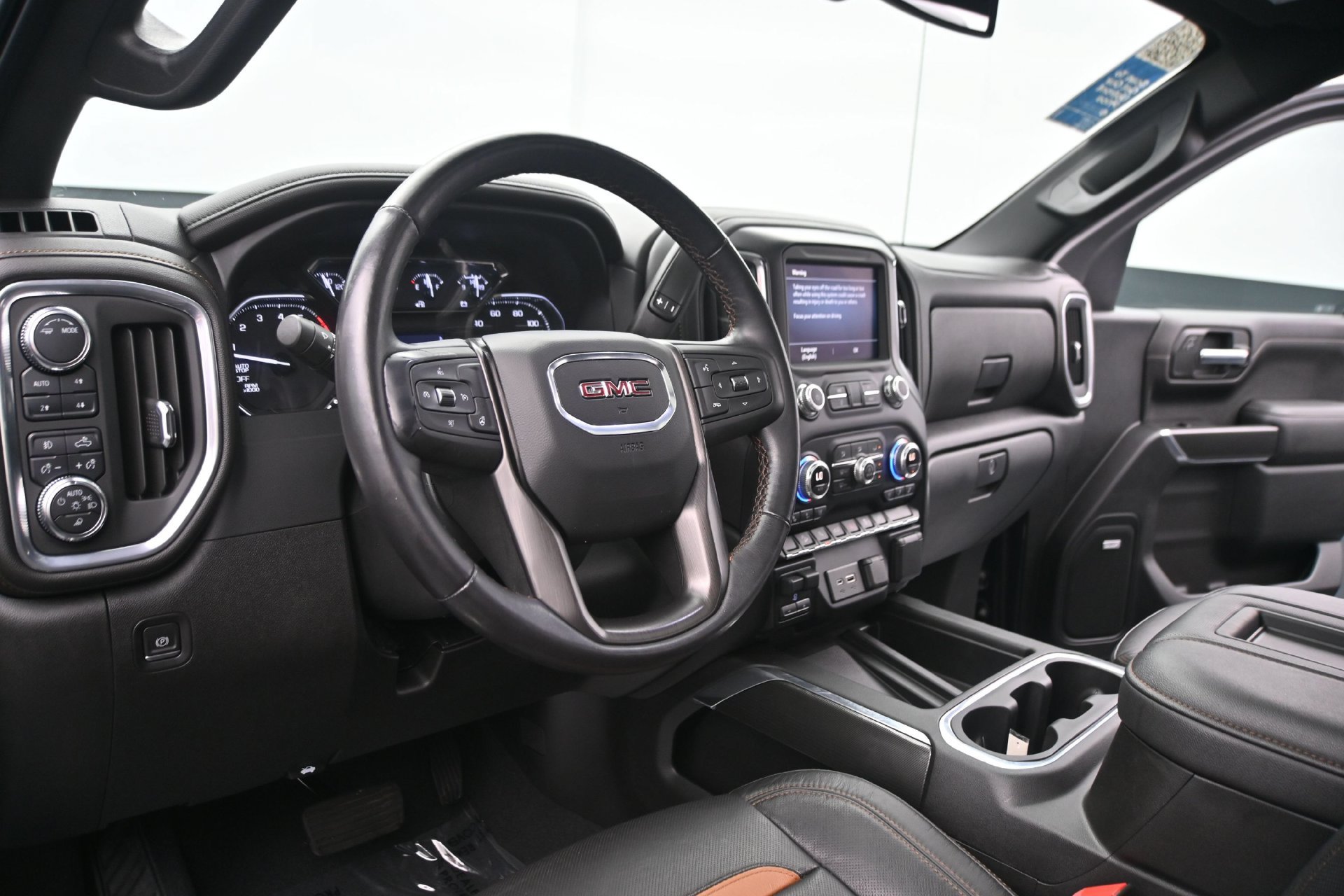 Used 2021 GMC Sierra 1500 AT4 w/ Off-Road Performance Package AWD/4WD image 25