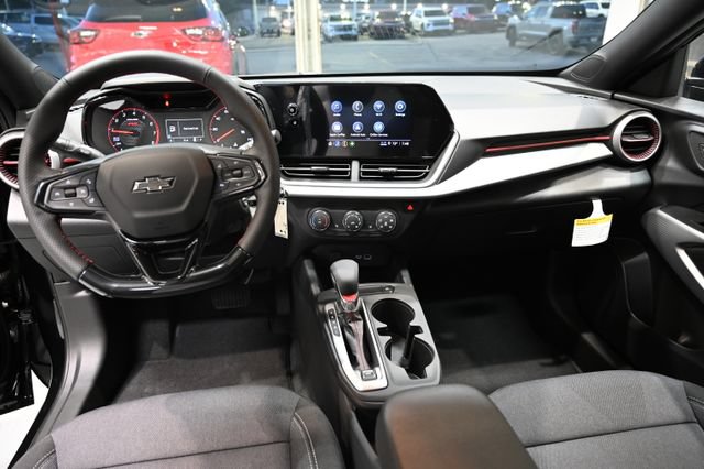 New 2026 Chevrolet Trax RS w/ Sunroof Package FWD image 12