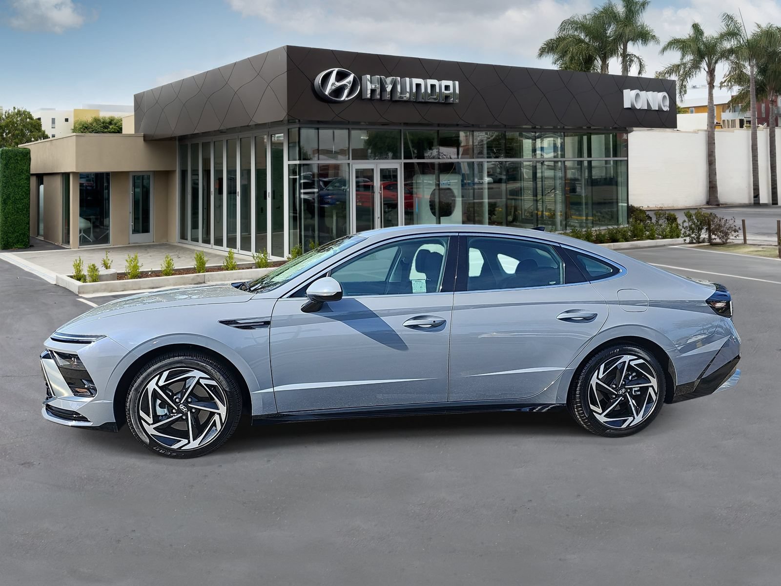 Certified 2026 Hyundai Sonata SEL FWD image 6