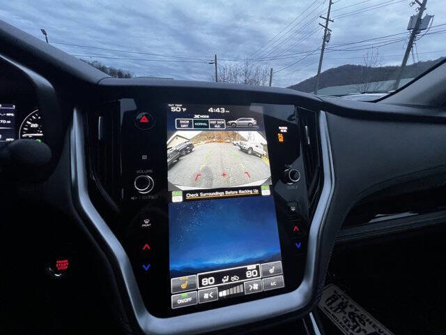 Used 2023 Subaru Outback Onyx Edition image 18