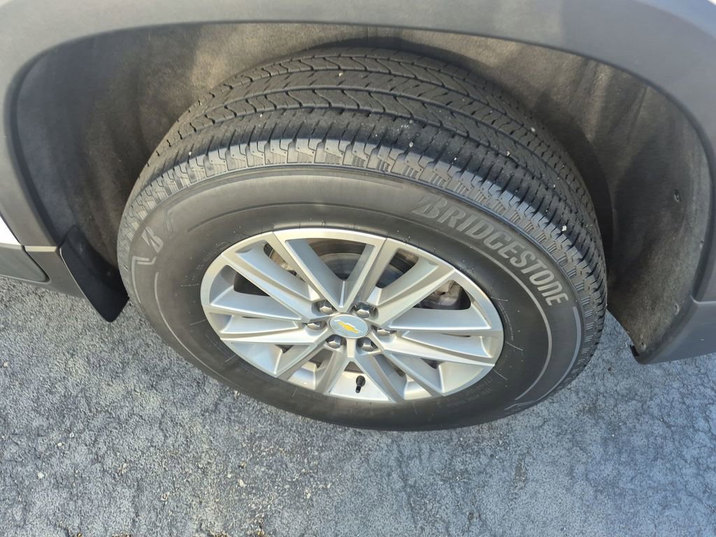 Certified 2023 Chevrolet Traverse LT FWD image 34