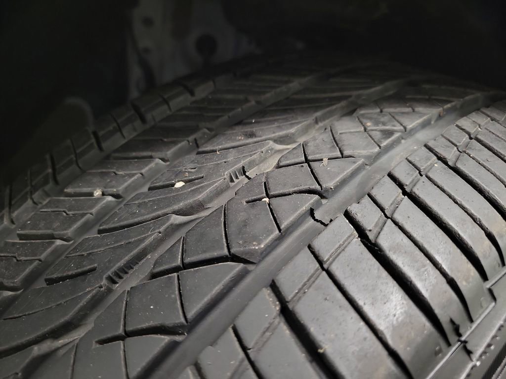 Used 2022 Toyota Camry LE FWD image 11