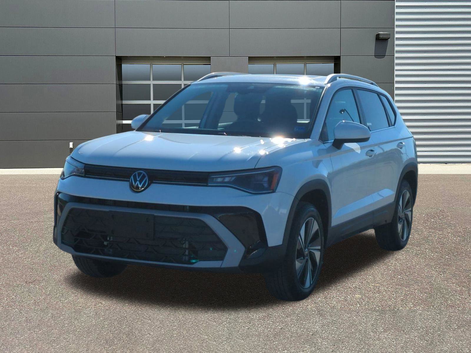 New 2026 Volkswagen Taos SE AWD/4WD image 3