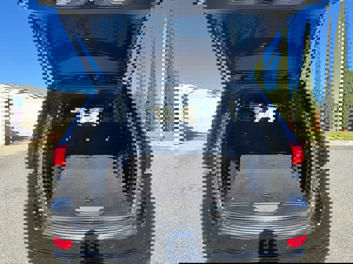 Used 2019 Jeep Grand Cherokee Altitude image 20