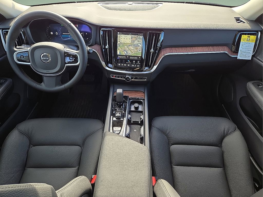 New 2026 Volvo V60 B5 Cross Country Plus w/ Protection Package Premier image 17