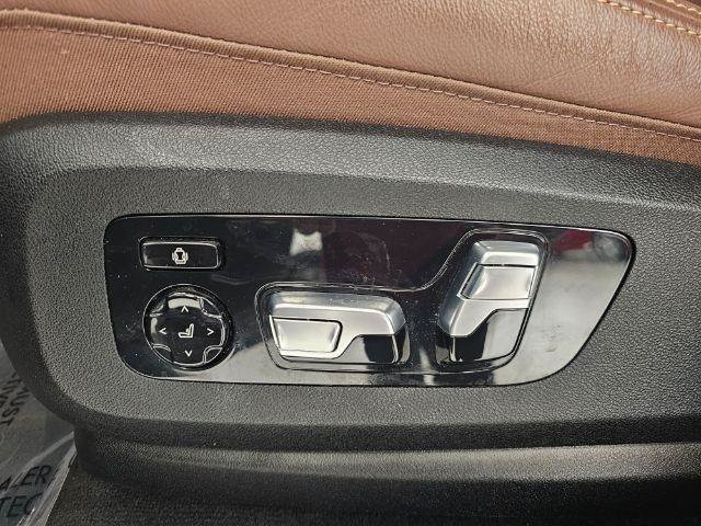 Used 2022 BMW X6 xDrive40i w/ M Sport Package AWD/4WD image 35