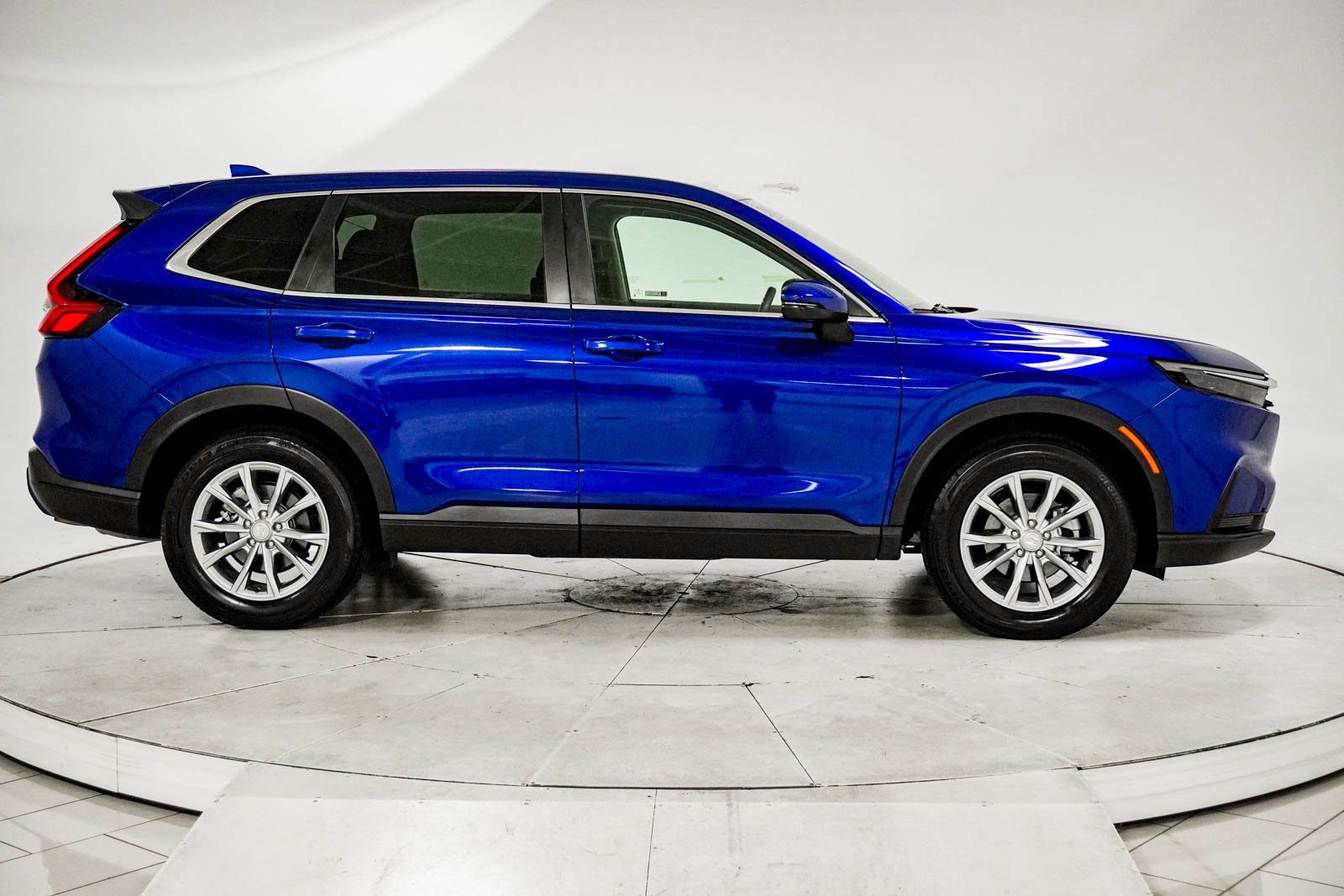 Certified 2025 Honda CR-V EX image 11