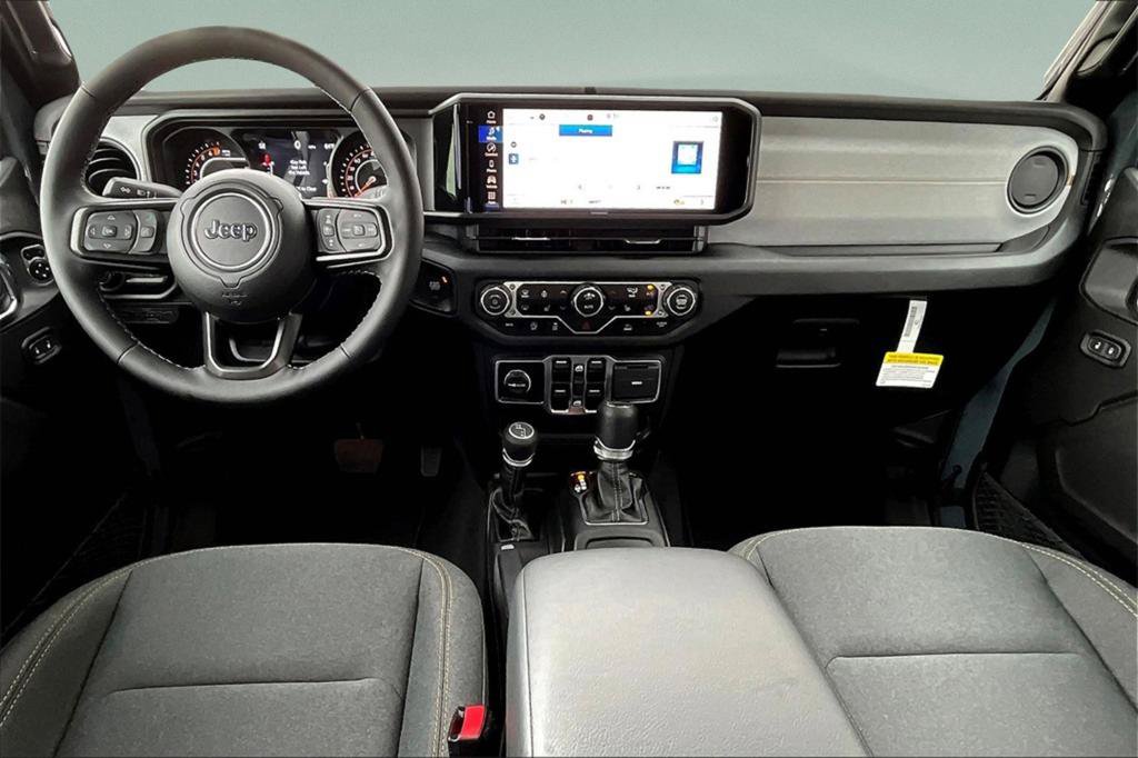 New 2025 Jeep Gladiator Sport AWD/4WD image 15
