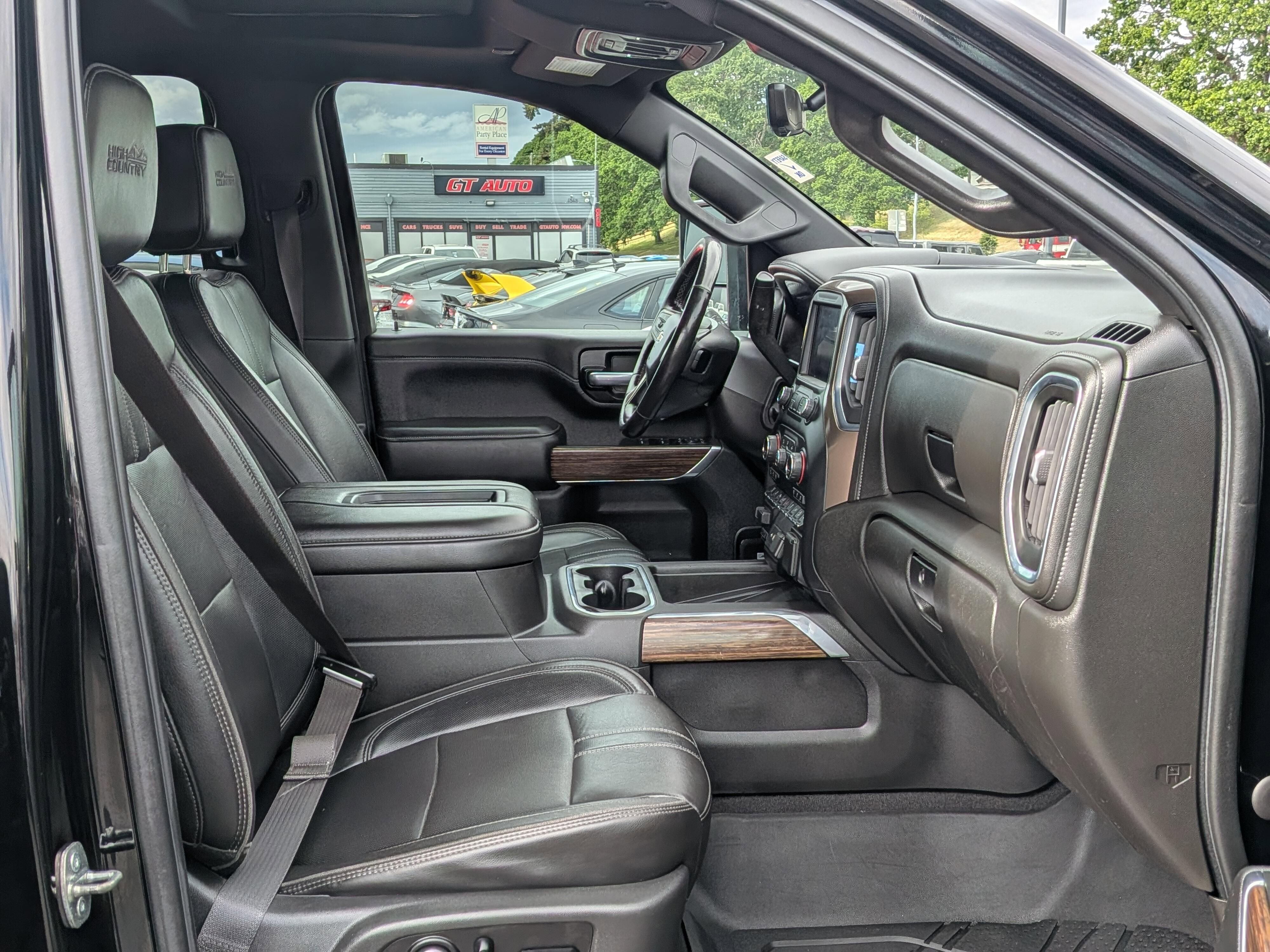Used 2021 Chevrolet Silverado 3500 High Country w/ Z71 Off-Road Package AWD/4WD image 8