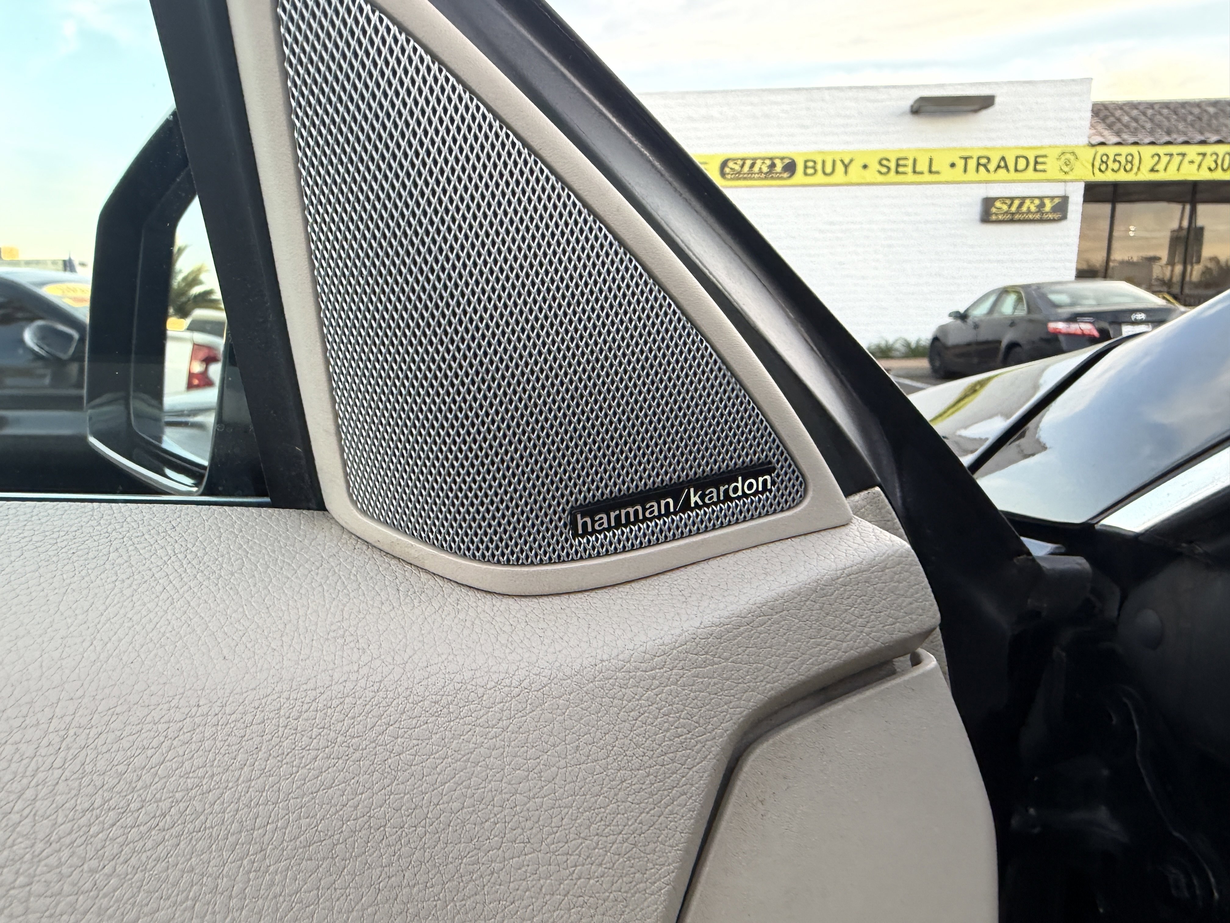 Used 2015 Mercedes-Benz E 400 Cabriolet w/ Premium 1 Package image 34