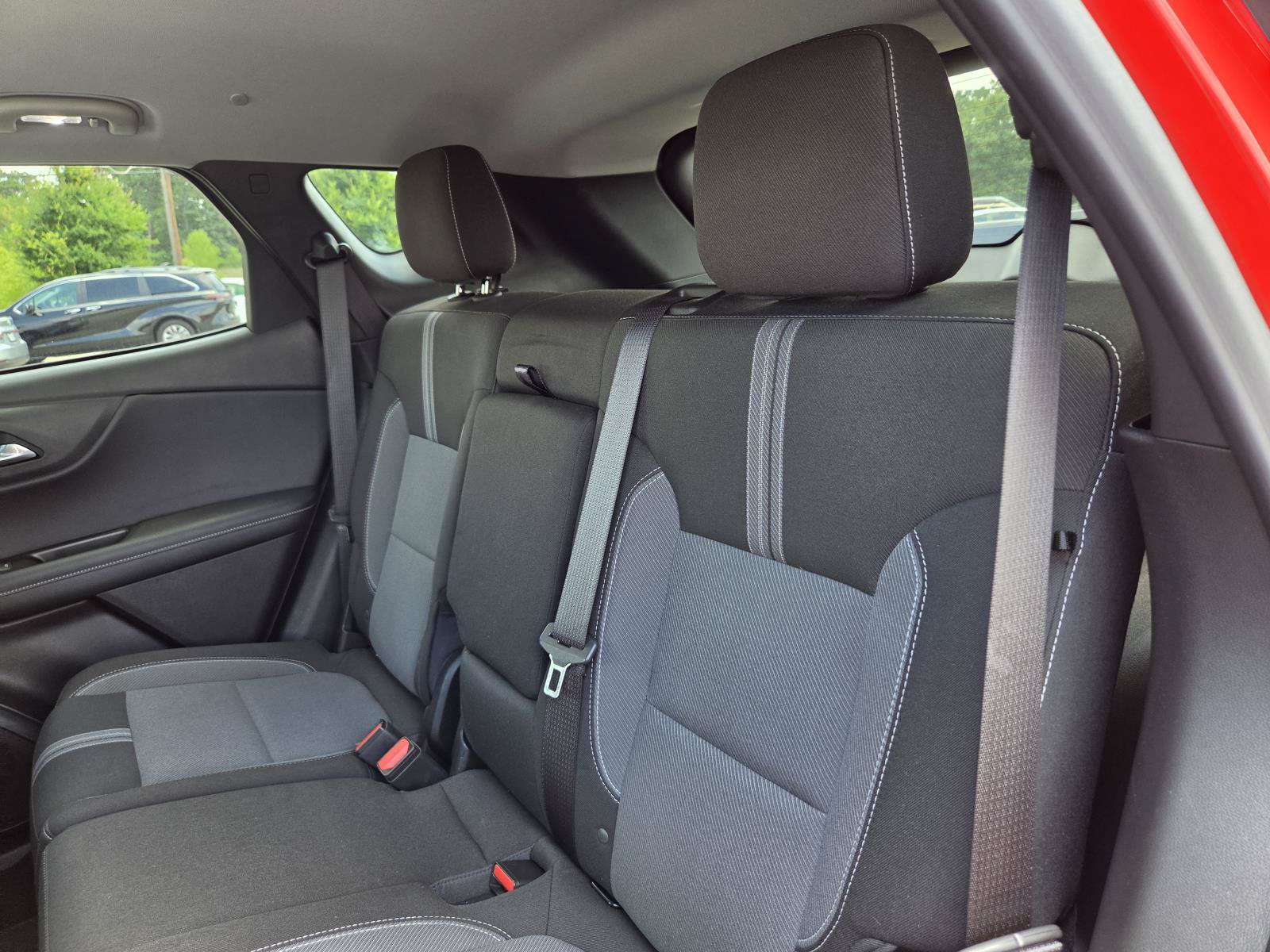 Used 2025 Chevrolet Blazer LT AWD/4WD image 27