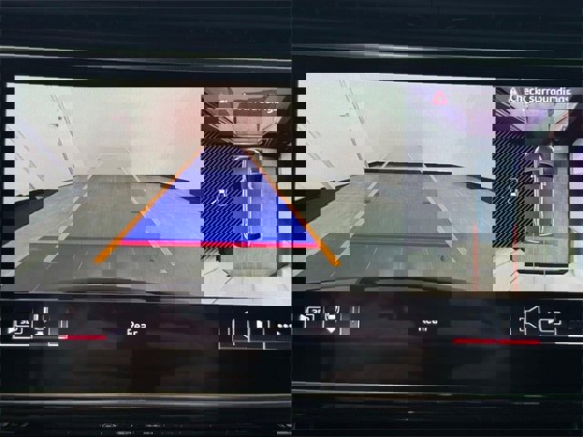 Certified 2025 Audi Q8 Premium image 19